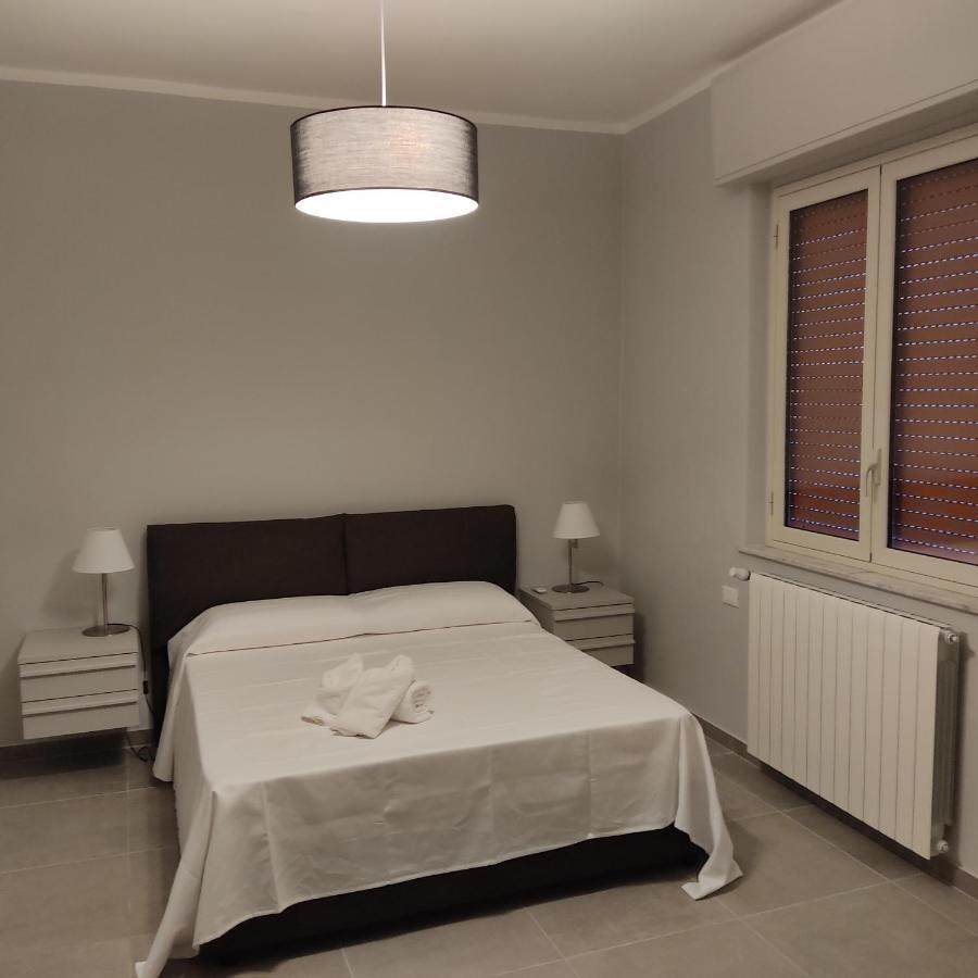 פלרמו Donna Franca Rooms And Suite מראה חיצוני תמונה