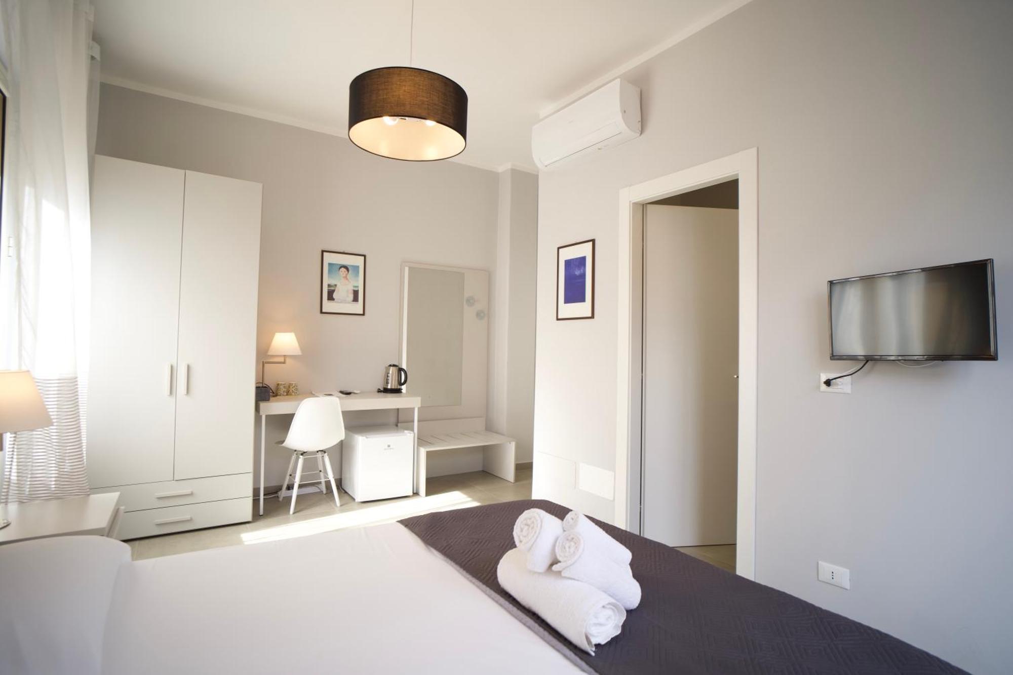 פלרמו Donna Franca Rooms And Suite מראה חיצוני תמונה